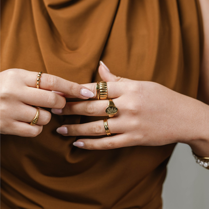 Ribbed Dome Ring