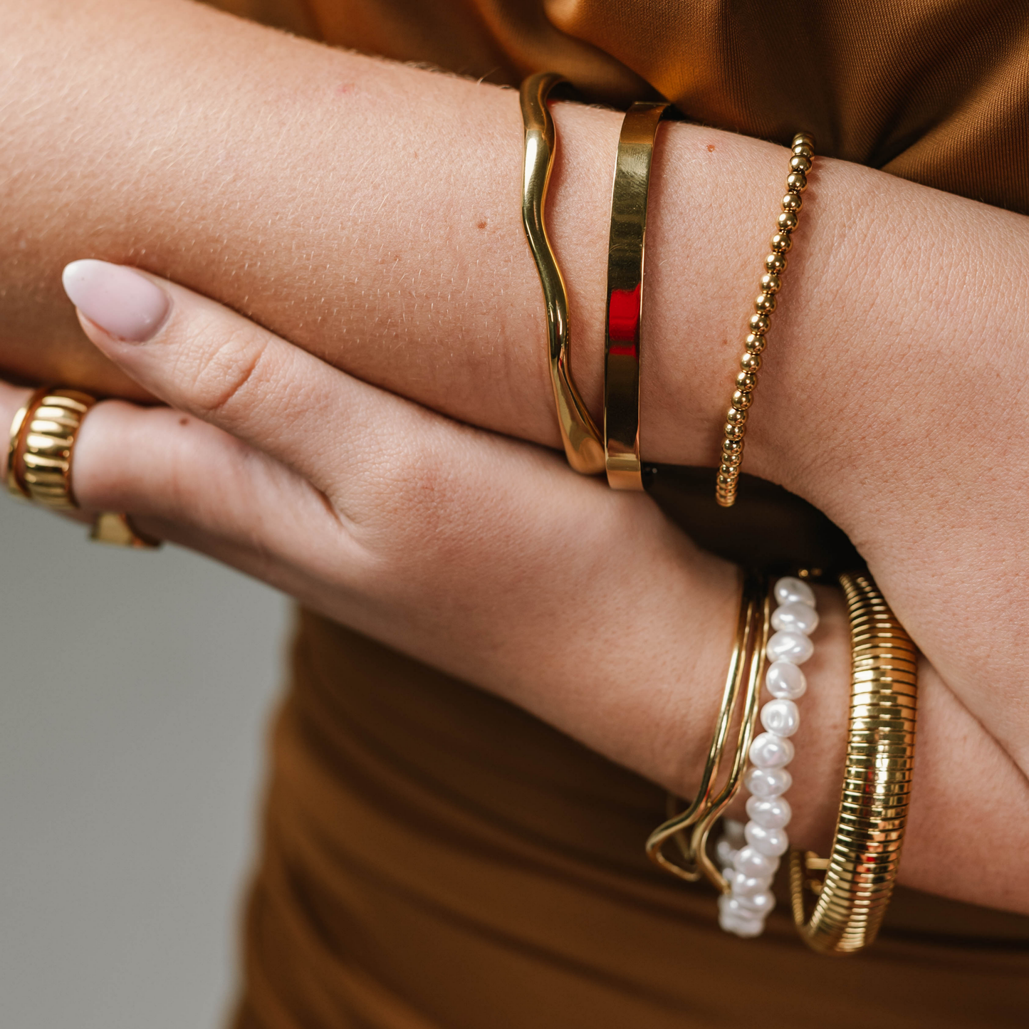 Wavy Bangle