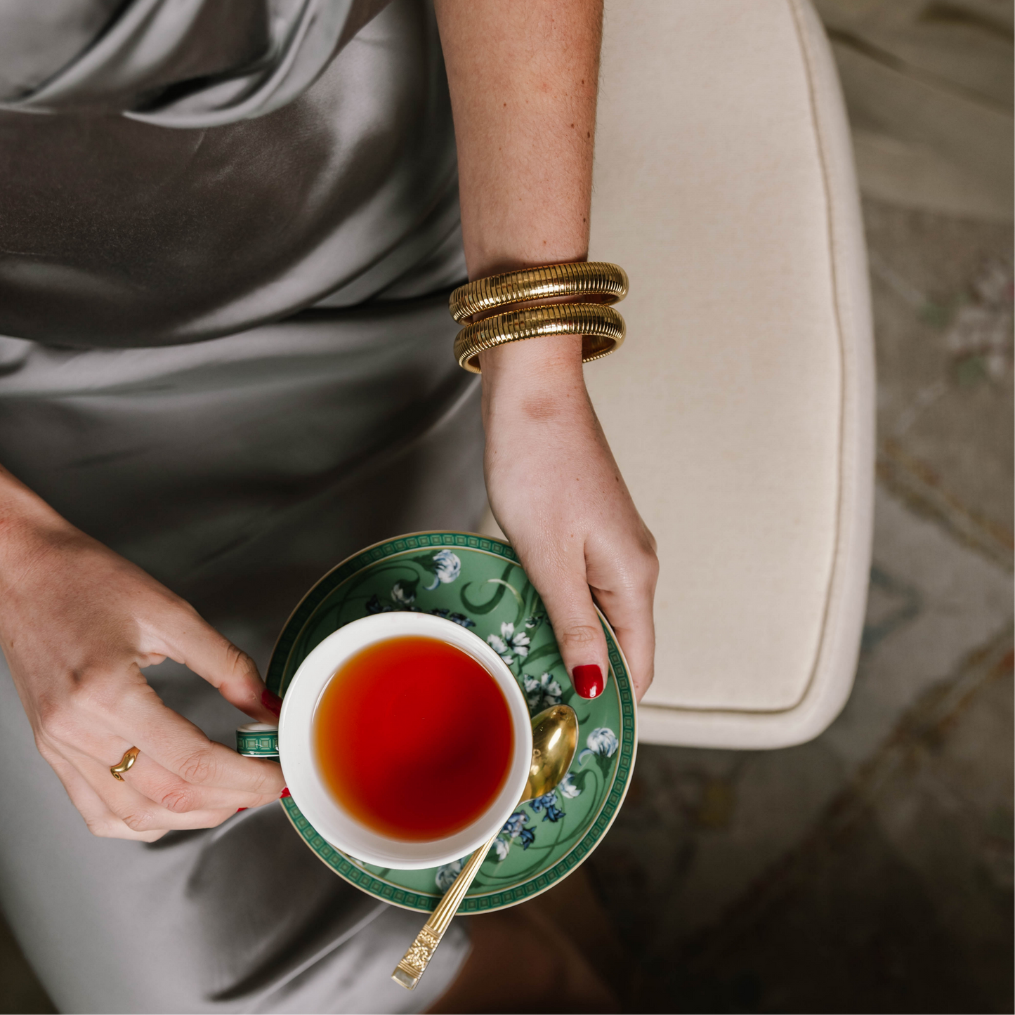 Ava Bangle