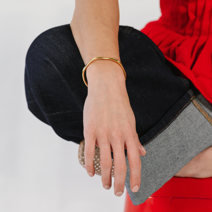 Wavy Bangle